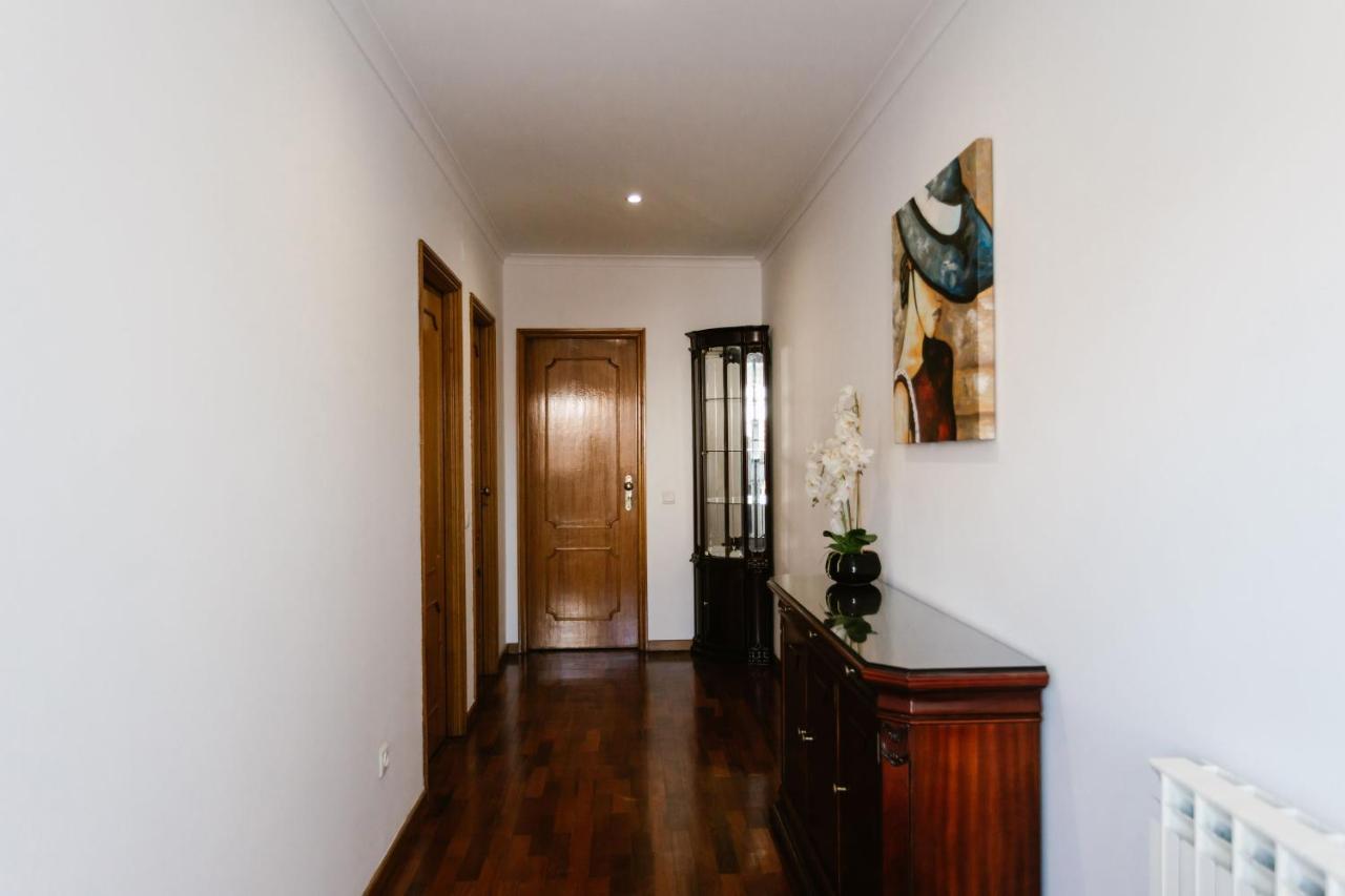 Apartamento Casa Da Calcada II Guimarães Exterior foto
